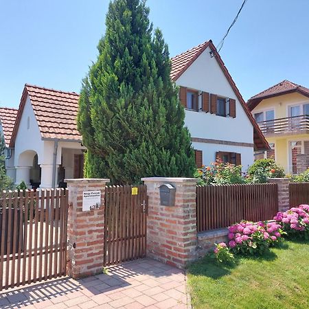 Negy Evszak Apartmanhaz زلاكاروس المظهر الخارجي الصورة